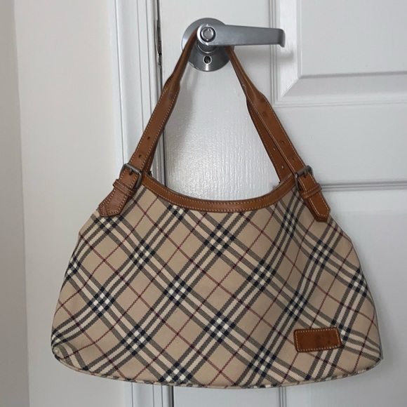 Burberry shoulder bag - Picture 1 of 8